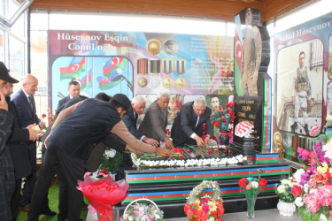 İcra başçısının anım günü münasibəti ilə şəhid məzarlarını ziyarəti davam edir