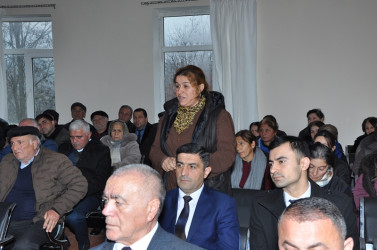 Rayon İcra Hakimiyyətinin başçısı Məmməd Məmmədov Azaflı kəndində səyyar qəbul keçirib