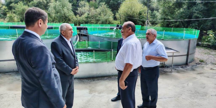 Tovuz Rayon İcra Hakimiyyətinin başçısı balıqçılıq təsərrüfatının inkişaf imkanları ilə tanış olub