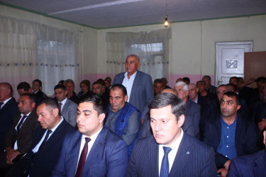 RİH başçısı Dönük Qırıqlı kəndində səyyar qəbul keçirib