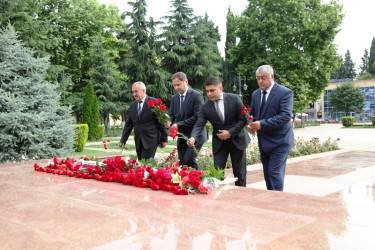Tovuzda “23 iyun- Dövlət qulluqçularının peşə bayramı” günü qeyd olunub