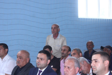 Tovuz Rayon İcra Hakimiyyətinin başçısı Qaradaş kəndində səyyar qəbul keçirib