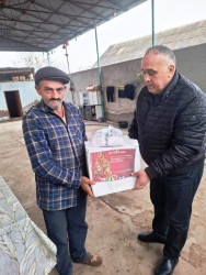 Tovuzda 31 dekabr-Dünya Azərbaycanlılarının Həmrəyliyi günü və Yeni il münasibəti ilə bayram sovqatı paylanılıb