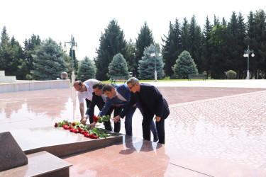 Tovuzda “Konstitusiya və Suverenlik İli” çərçivəsində Ulu Öndər Heydər Əliyevin səhiyyə sahəsində xidmətlərinə həsr olunmuş tədbir keçirilib.