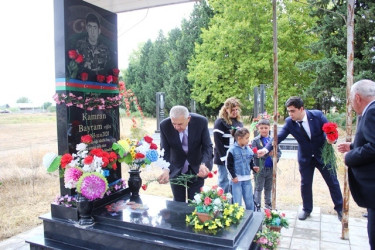 Tovuzda  27 Sentyabr “Anım Günü” münasibətilə Vətən uğrunda can verən qəhrəmanların məzarlarının ziyarəti bu gündə davam edib