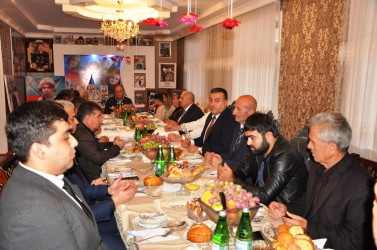 RİH başçısı şəhid ailələrini ziyarət edib