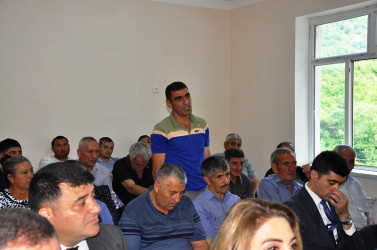 RİH başçısı Ağbulaq kənd sakinləri ilə səyyar qəbul-görüş keçirib