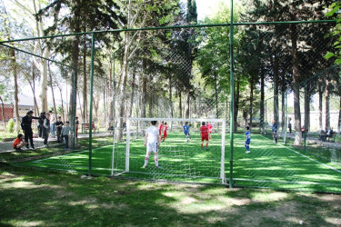 Tovuz şəhərində yeni mini məhəllə futbol meydançaları istifadəyə verilib