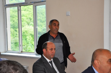 RİH başçısı Ağbulaq kənd sakinləri ilə səyyar qəbul-görüş keçirib