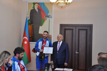 Tovuzda qadınlardan ibarət “Turan” voleybol klubunun Azərbaycan çempionluğu münasibətilə qarşılanma mərasimi keçirilib