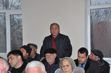 Rayon İcra Hakimiyyətinin başçısı Məmməd Məmmədov Azaflı kəndində səyyar qəbul keçirib