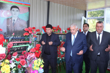 Tovuz RİH başçısı dağ kəndlərindəki Vətən müharibəsi şəhidlərinin məzarlarını ziyarət edib