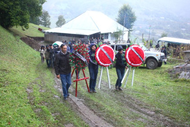 Tovuzda Vətən Müharibəsi şəhidi Eltac Əlizadənin atasının dəfn mərasimi keçirilib.
