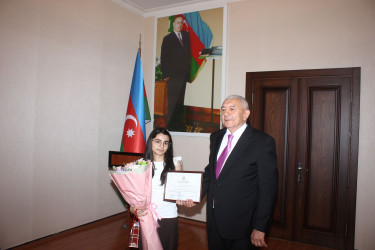 Tovuzda ali təhsil müəssisələrinə qəbul olmuş Şəhid övladları və qəbul imtahanında yüksək bal toplayan məzunlarla görüş keçirilib