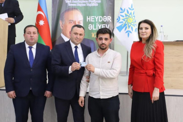 Tovuzda “Konstitusiya və Suverenlik İli” çərçivəsində Ulu Öndər Heydər Əliyevin təhsil sahəsində xidmətlərinə həsr olunmuş tədbir keçirilib